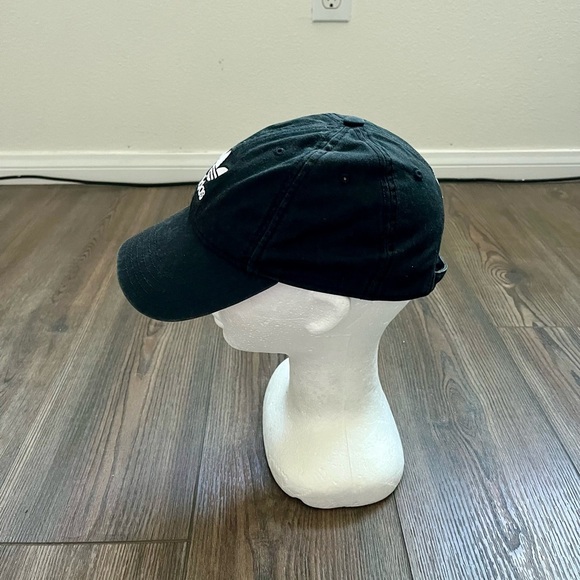 Adidas Classic Black Hat with White Emblem - Picture 2 of 9